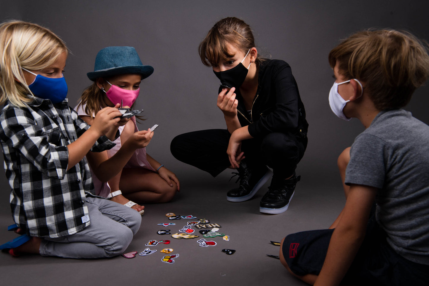 KIDS CRAFT PACK -- 10 MASKS + IRON ON PATCHES