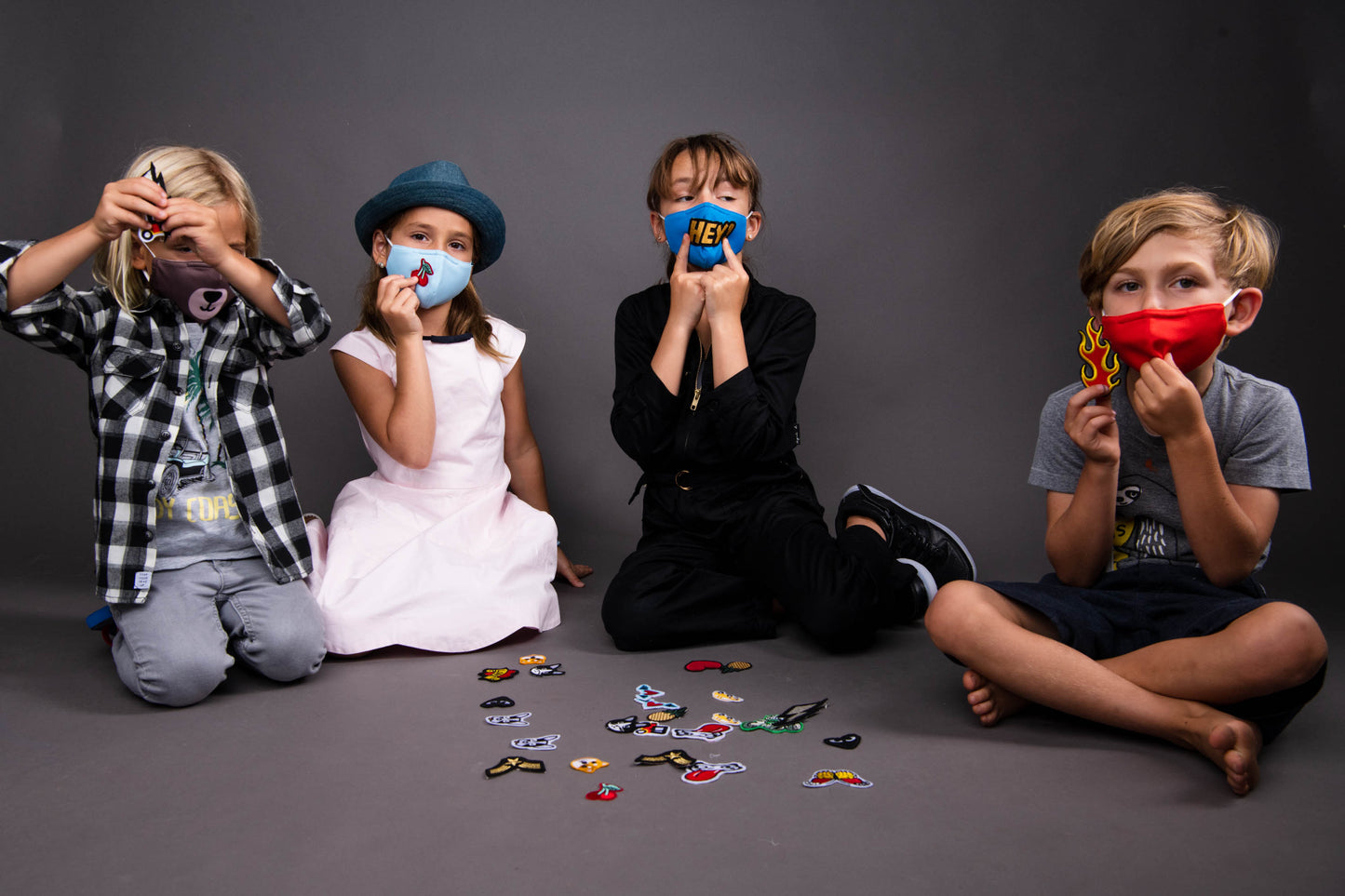 KIDS CRAFT PACK -- 10 MASKS + IRON ON PATCHES